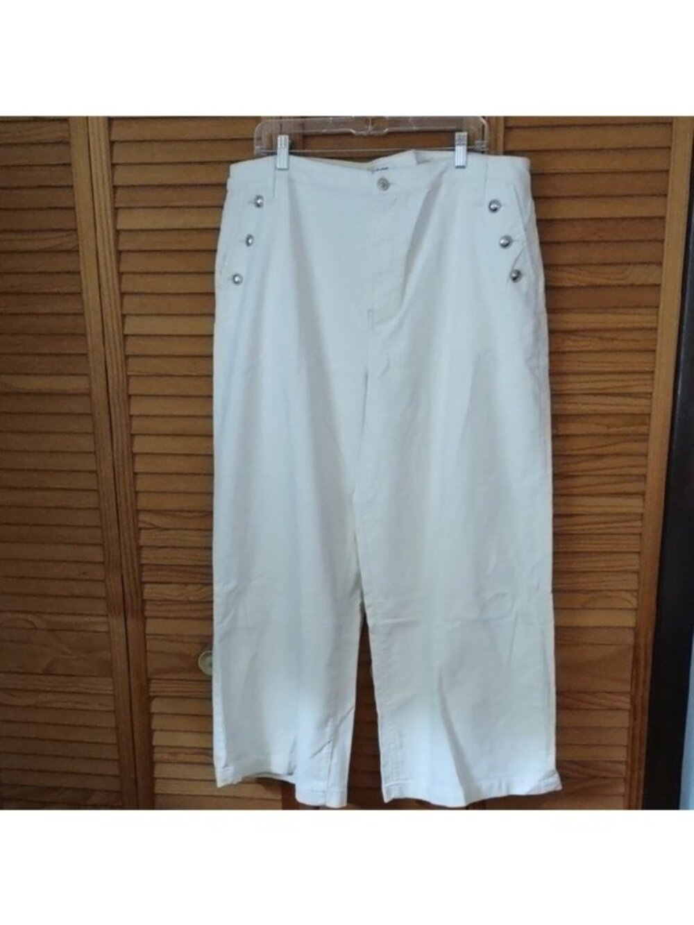 Juicy Couture NWT Marshmellow White Corduroy Wide Leg Coastal Crop Pant Size 16W